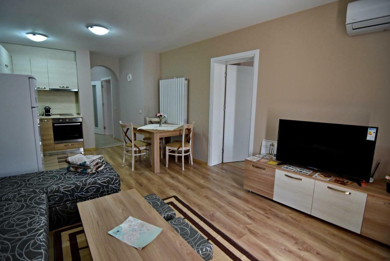 City Apartments Velingrad Bagian luar foto